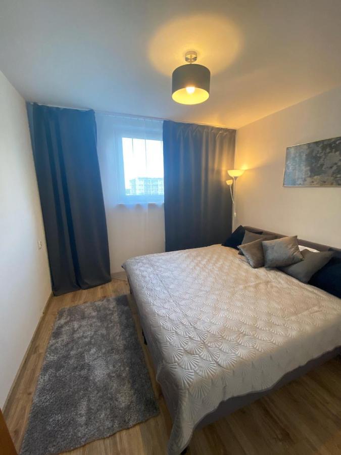 Vicky - New Apartment Centrum Srodmiescie ワルシャワ エクステリア 写真