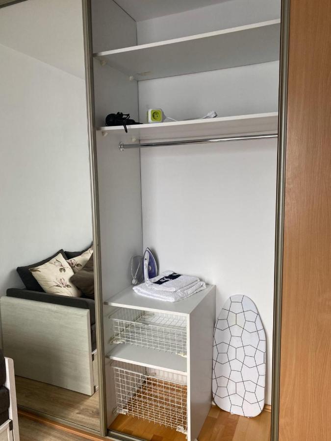 Vicky - New Apartment Centrum Srodmiescie ワルシャワ エクステリア 写真